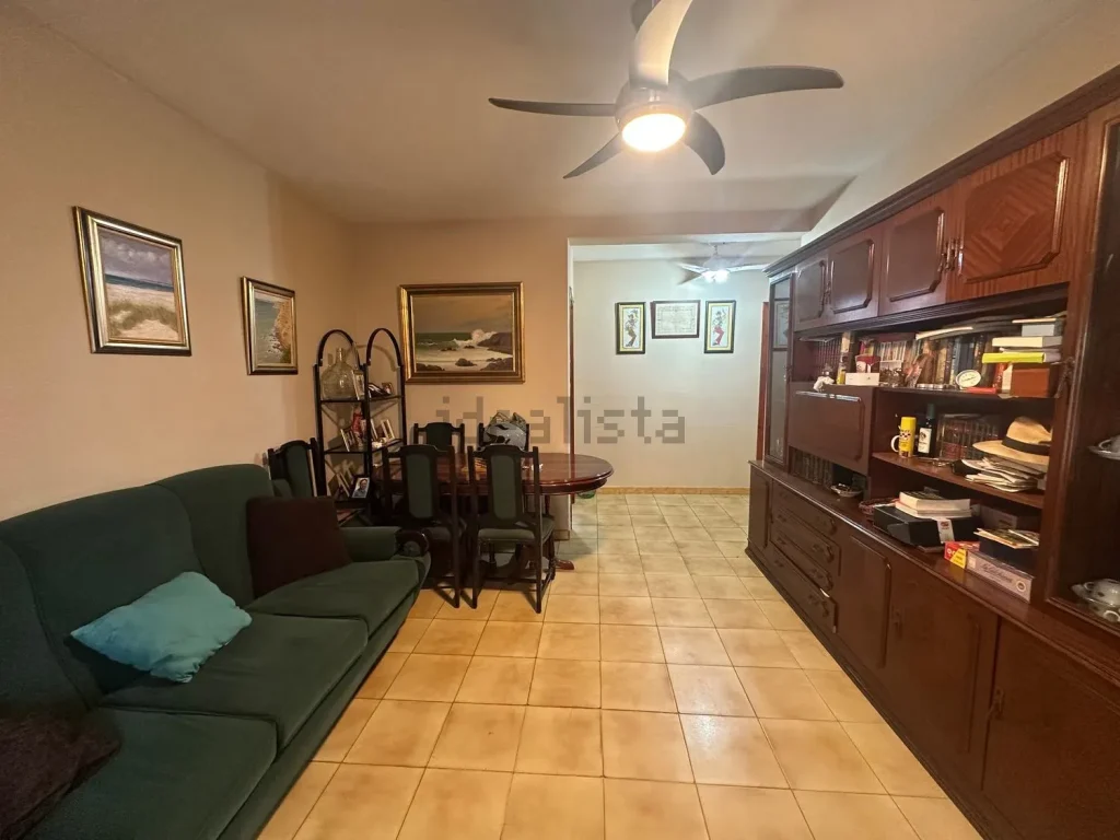 Piso en venta en Calle de Santa Clara, 60 Piso en venta en Calle de Santa Clara, 60
